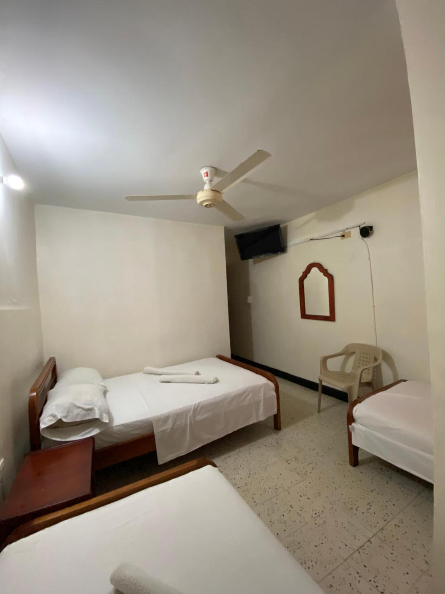 Hotel Granate Санта-Марта Номер фото