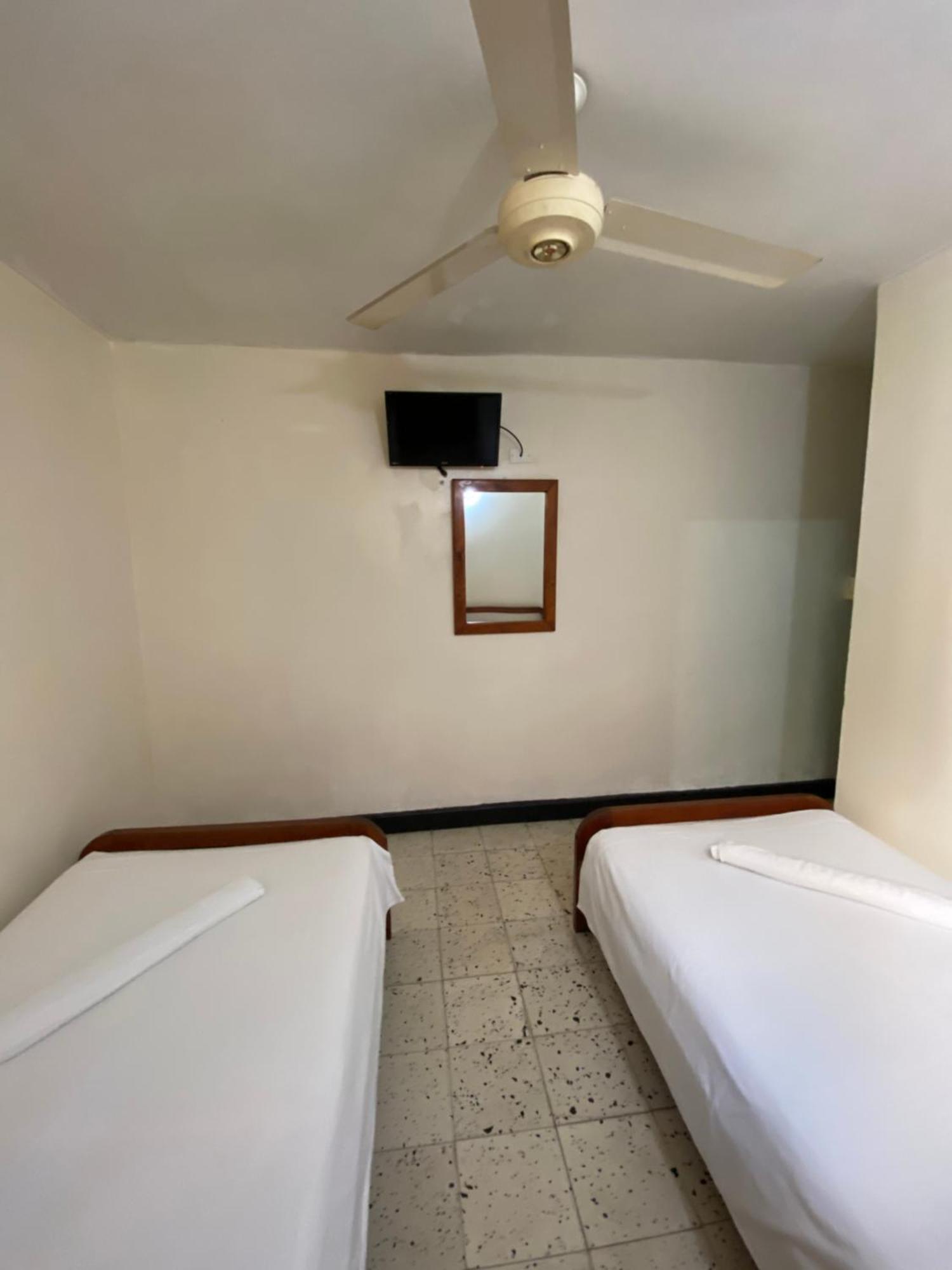 Hotel Granate Санта-Марта Номер фото